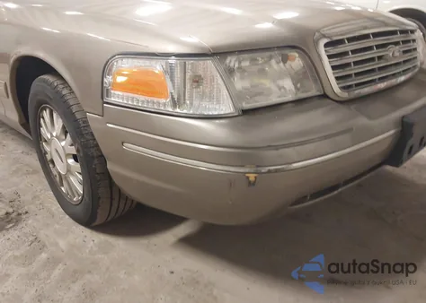 2003 Ford Crown Victoria Lx from USA, damaged, VIN 2FAHP74WX3X122642